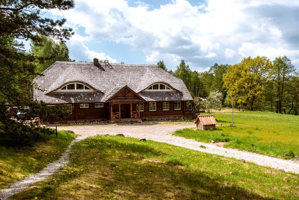 Vabalyne Hostal Vilkiskes Exterior foto